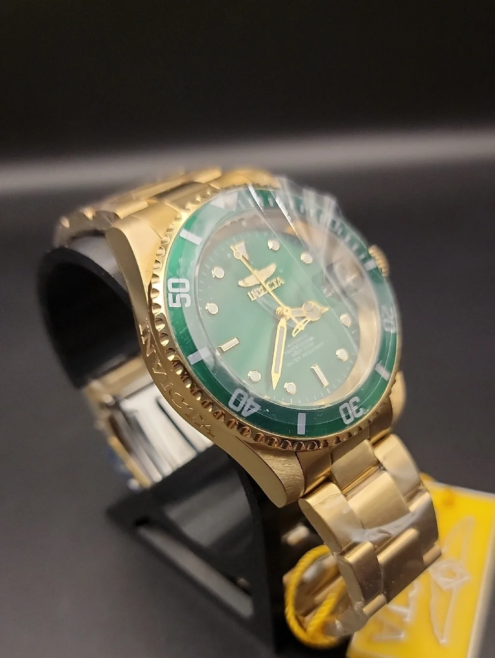 NWT 69742 Invicta Pro Diver Automatic Men's Watch - 40mm, Green Gold 3 Link Band